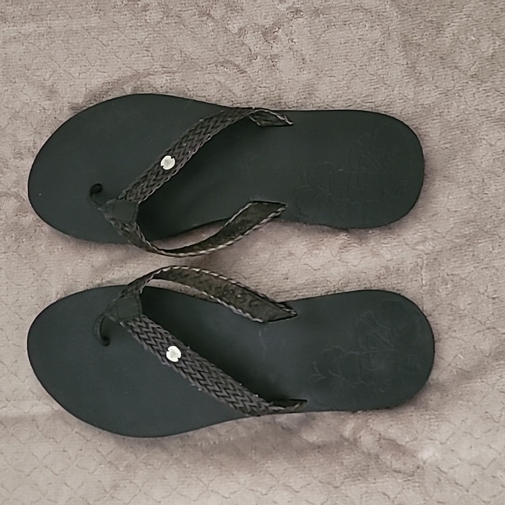ROXY sandals